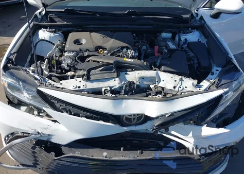 2021 Toyota Camry Le из США, поврежденный, VIN 4T1C11AK3MU580192